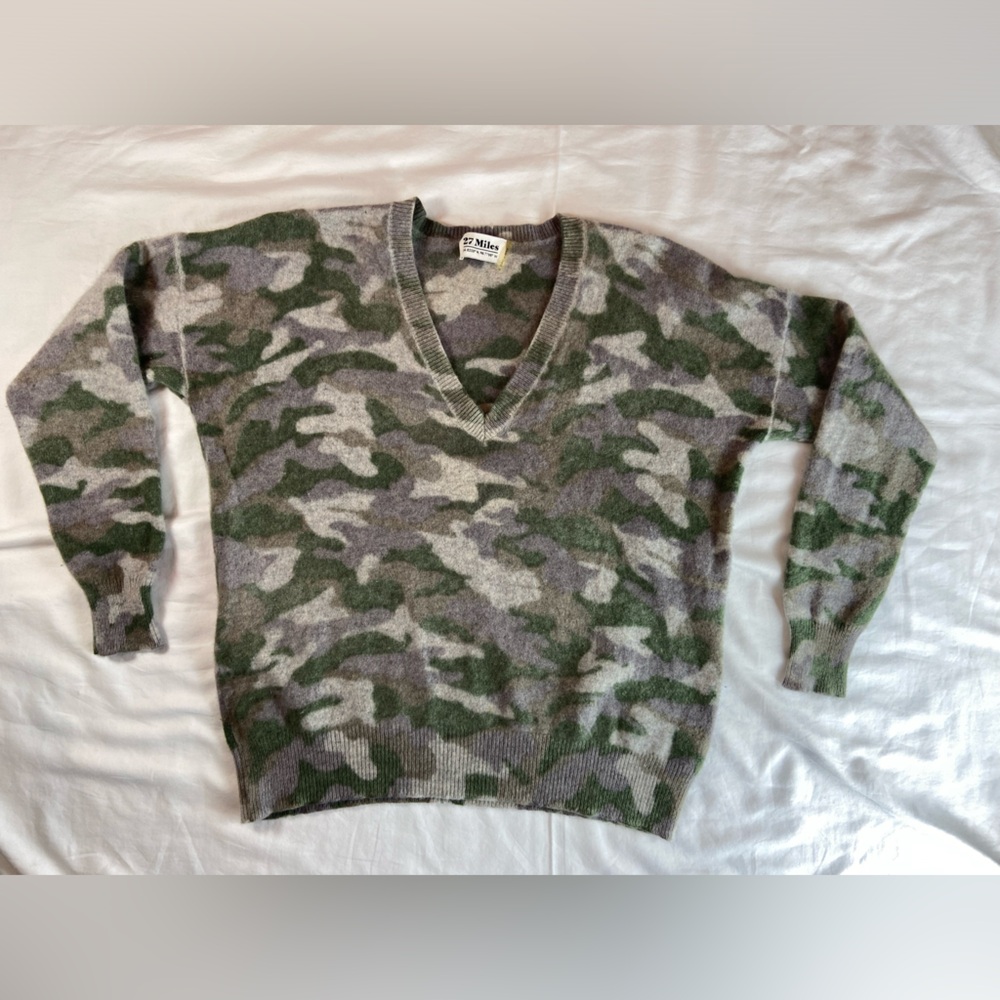 Z Supply Camo V-Neck Sweater - Green/Grey